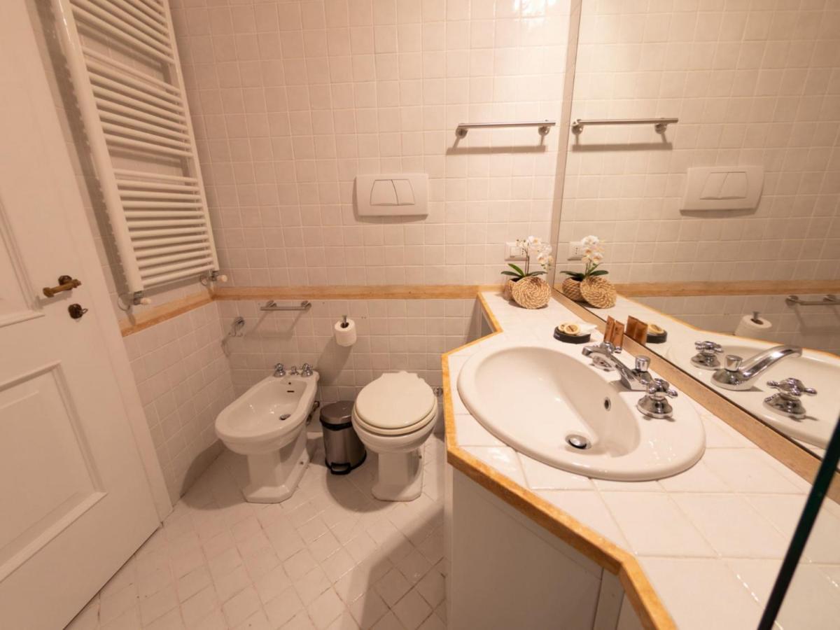 The Best Rent - Apartment Near Fontana Di Trevi Рим Екстериор снимка